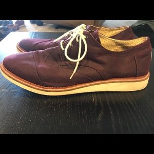 Toms dress shoes 15$